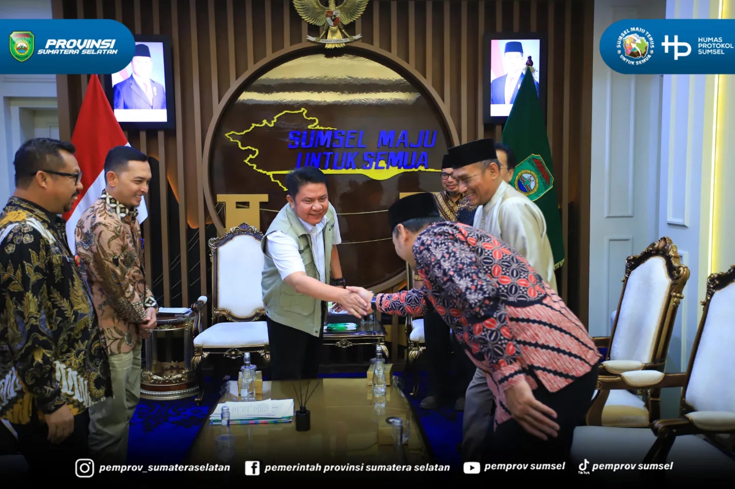 PALEMBANG – Gubernur Provinsi Sumatera Selatan (Sumsel), H. Herman Deru, menerima kunjungan audiensi dari Pimpinan Pusat (PP) Muhammadiyah di Ruang Rapat Gubernur, Jumat (17/7/2026).
