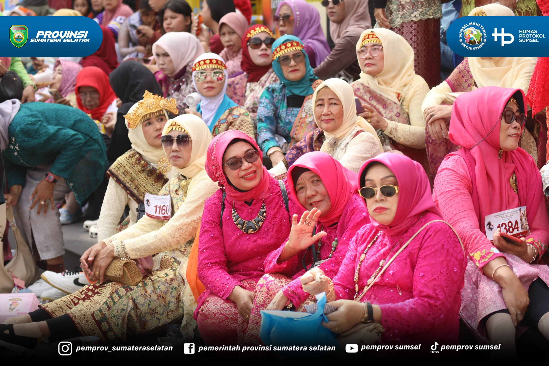 Palembang – Semarak peringatan Hari Kebaya Nasional ke-3 Tahun 2026 diwarnai dengan pemecahan Rekor MURI Dunia melalui kegiatan "Parade Perempuan Berbusana Songket Terbanyak di Car Free Day", yang digelar di halaman Monumen Perjuangan Rakyat (Monp...