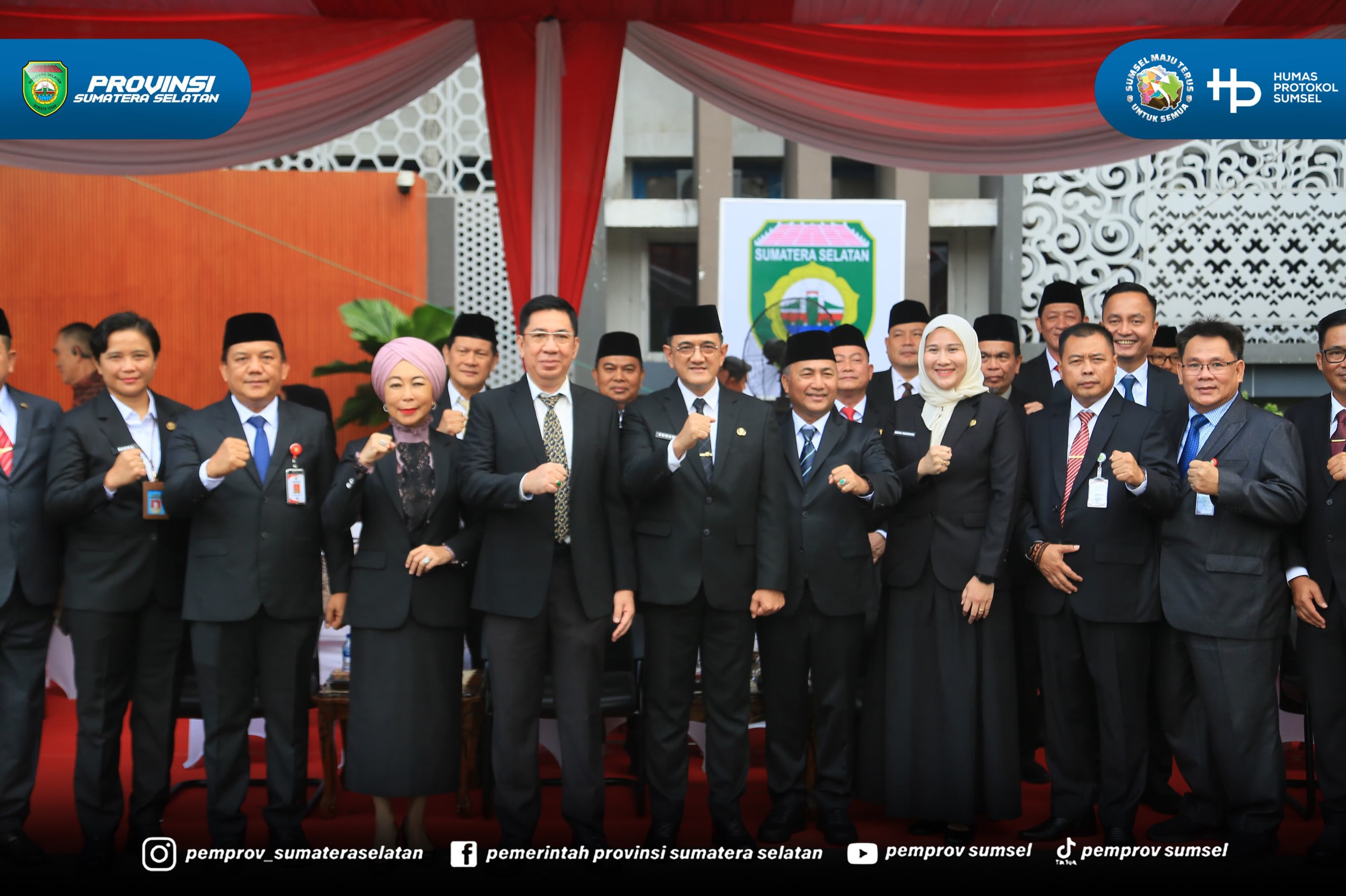 PALEMBANG – Sekretaris Daerah (Sekda) Provinsi Sumatera Selatan, Dr. Drs. H. Edward Candra, M.H., mengajak seluruh insan koperasi menjadikan peringatan Hari Koperasi Nasional sebagai momentum memperkuat peran koperasi sebagai pilar utama perekonom...