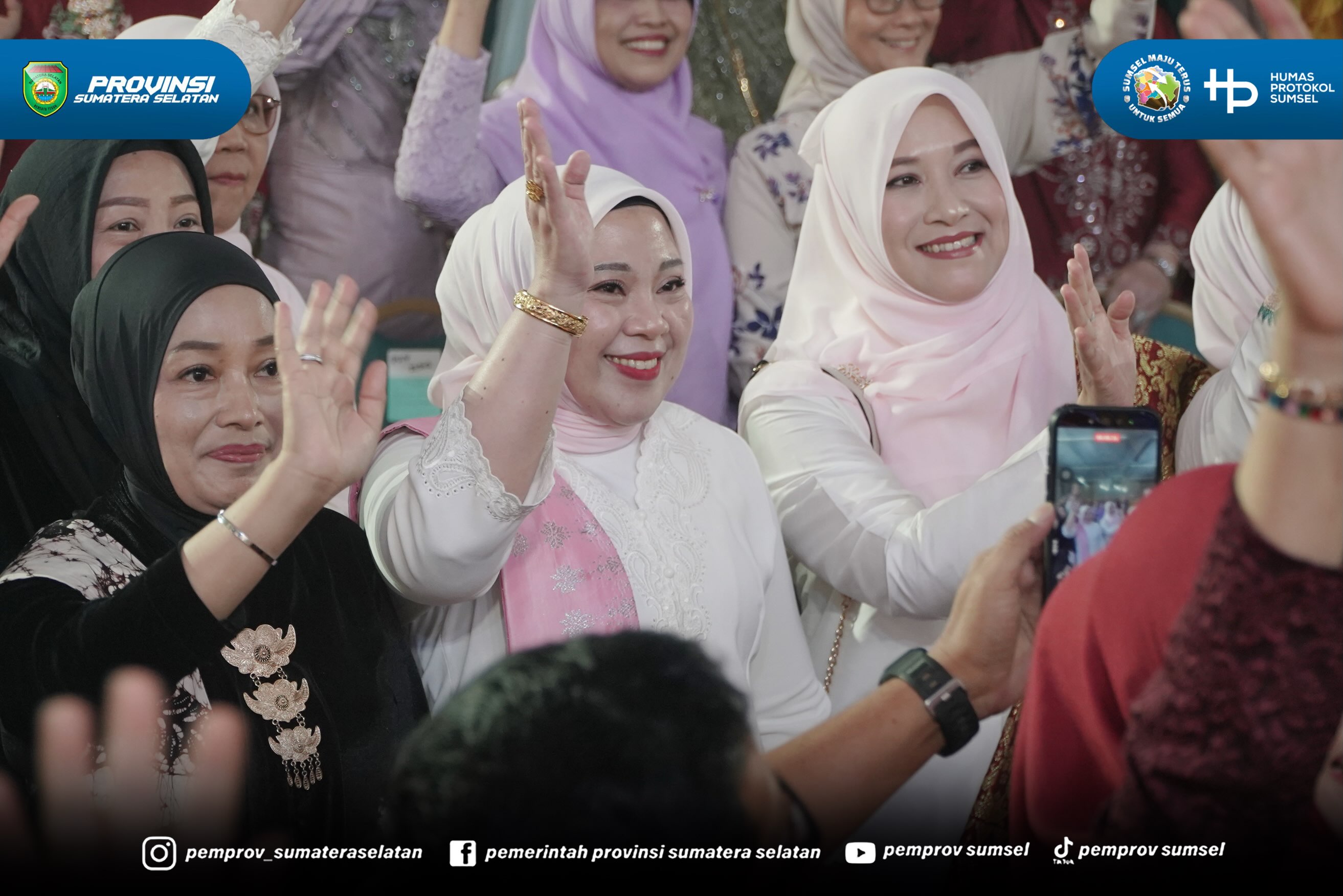 Jakarta - Ketua Badan Kerjasama Organisasi Wanita (BKOW) Sumatera Selatan saat ini dijabat oleh Hj. Lidyawati Cik Ujang Menghadiri Kongres Wanita Indonesia (KOWANI) memperingati Hari Anak Nasional (HAN) ke-42. Jumat (24/07/2026).