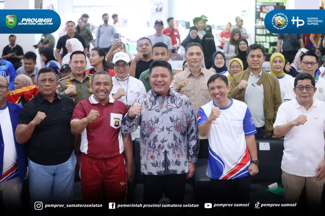 Palembang – Gubernur Sumatera Selatan (Sumsel) H. Herman Deru secara resmi membuka Kejuaraan Bela Diri Sambo dan Blind Sambo dalam ajang Open Gubernur Cup Sumsel Tahun 2026 yang berlangsung di Atrium Palembang Square (PS) Mall, Palembang, Sabtu (2...