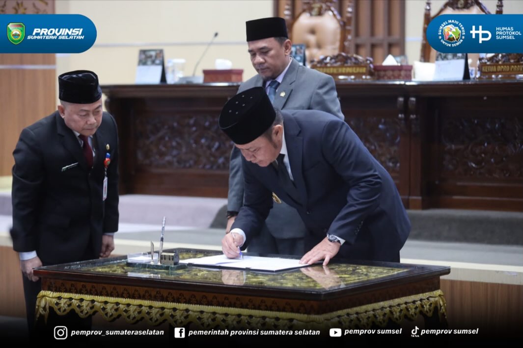 Palembang - DPRD Provinsi Sumatera Selatan secara resmi menyetujui Raperda Pertanggungjawaban Pelaksanaan APBD Provinsi Sumatera Selatan Tahun Anggaran 2025.