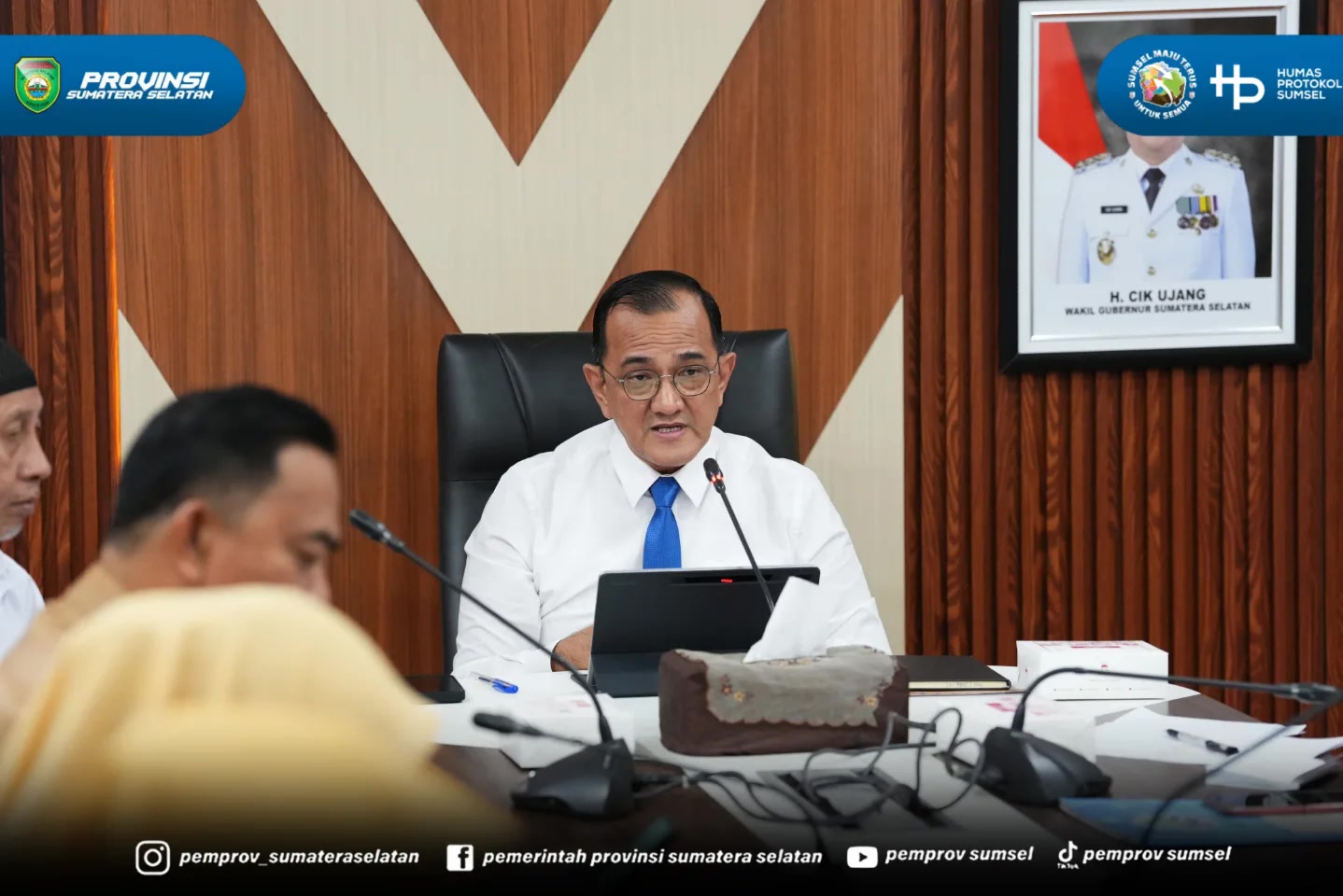 Palembang. Sekretaris Daerah Provinsi Sumatera Selatan (Sumsel) H. Edward Candra menegaskan komitmen Pemerintah Provinsi Sumsel dalam memperkuat transformasi digital pemerintahan saat menghadiri Visitasi Tim Penilai Askompsi Digital Leadership Gov...