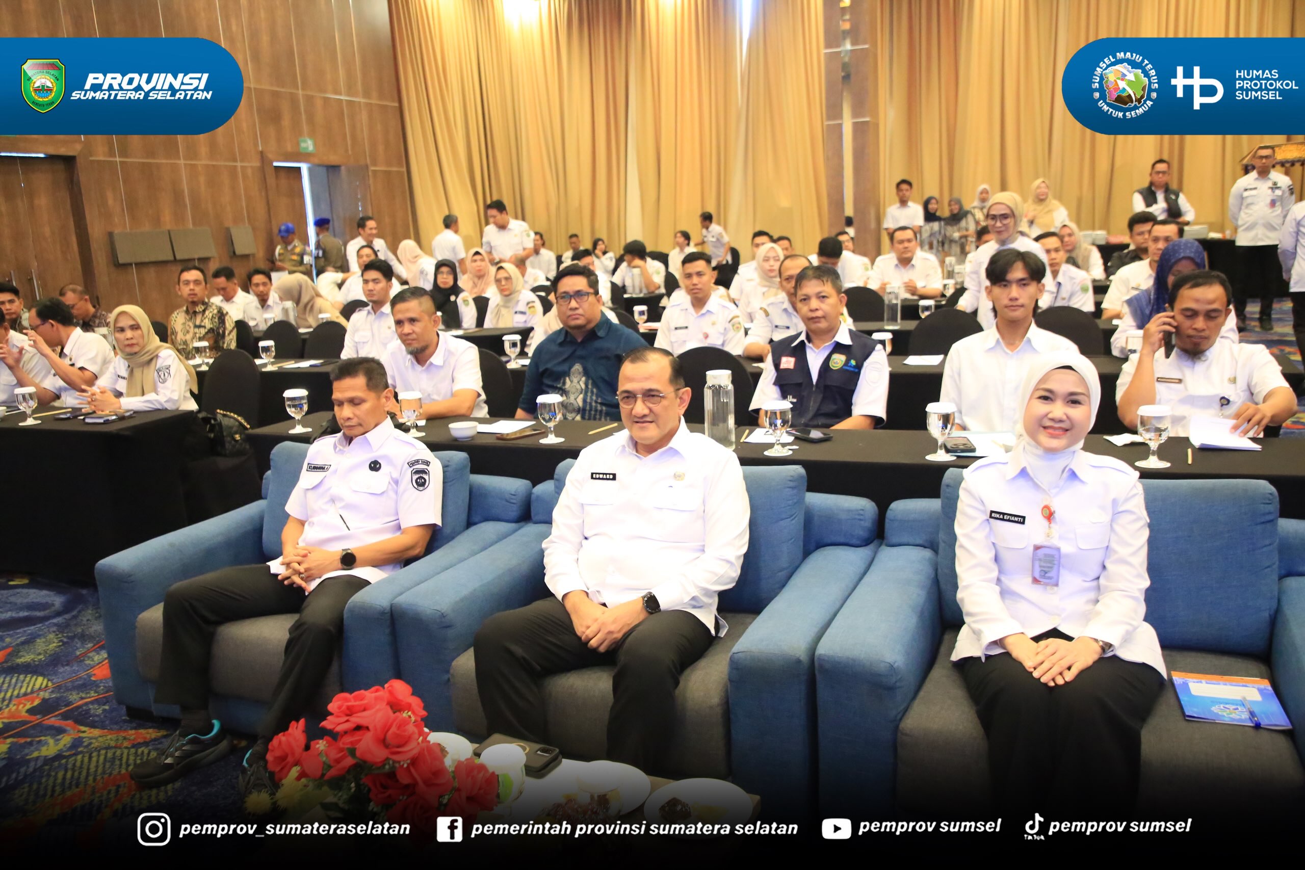 PALEMBANG – Sekretaris Daerah Provinsi Sumatera Selatan (Sumsel) Dr. Drs. H. Edward Candra, M.H. membuka Sosialisasi Penerapan Pemerintah Digital yang digelar di Hotel Aston Palembang, Rabu (29/7/2026). Kegiatan tersebut diikuti oleh perwakilan Di...
