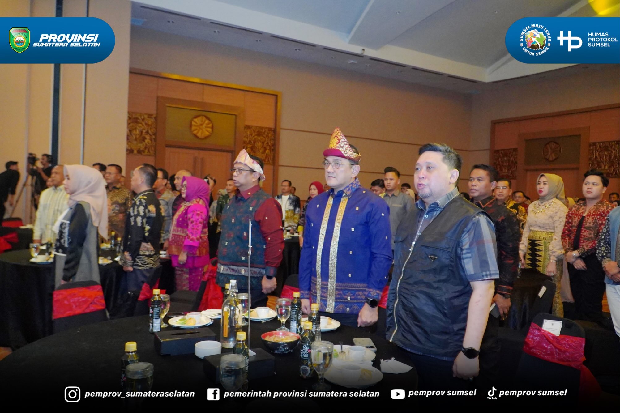 PALEMBANG – Sekretaris Daerah Provinsi Sumatera Selatan, Dr. H. Edward Candra, menghadiri malam Grand Final Putera Puteri Sriwijaya 2026 yang digelar di Hotel Aryaduta Palembang, Jumat (31/7/2026).