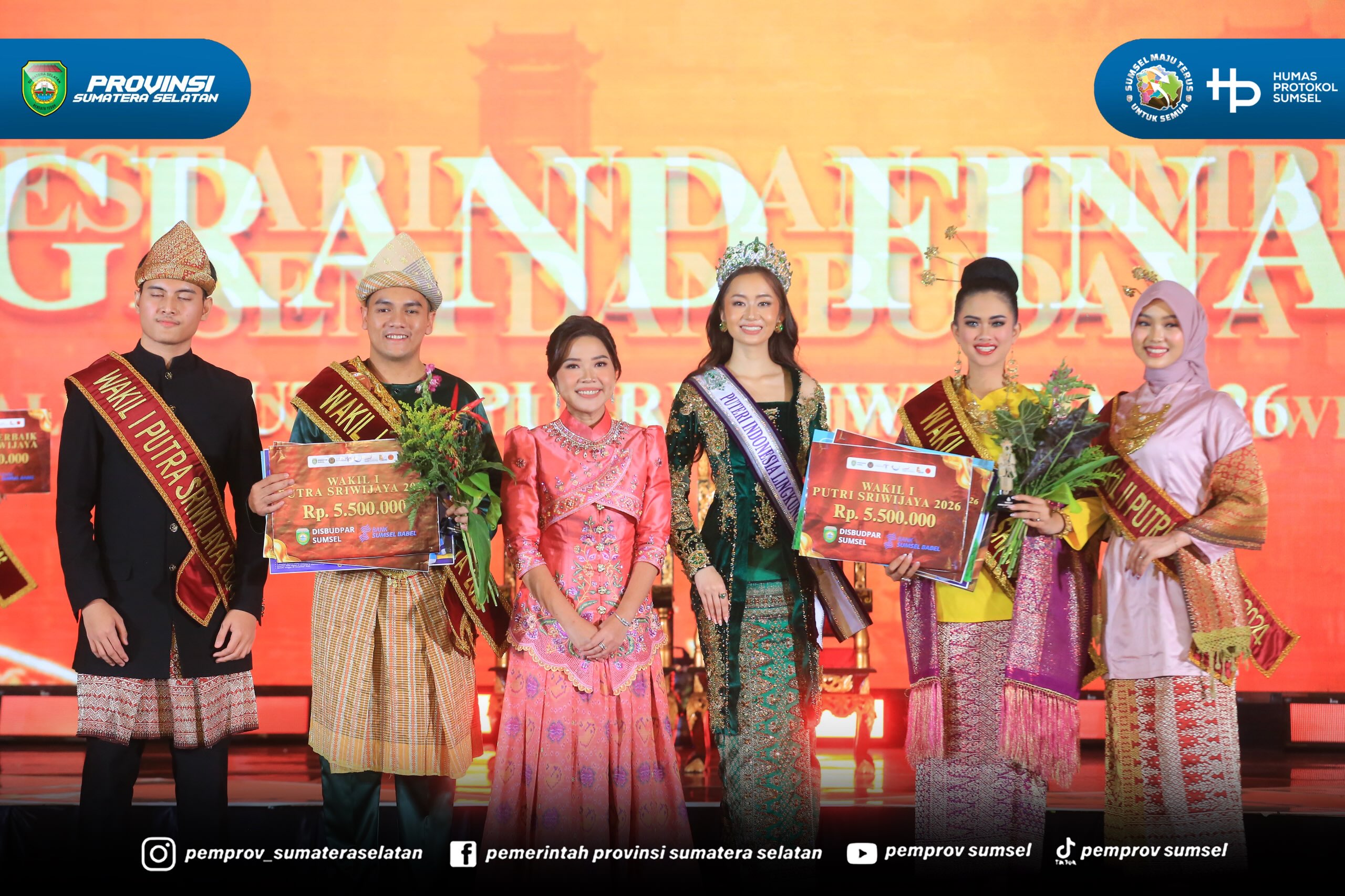 PALEMBANG – Sekretaris Daerah Provinsi Sumatera Selatan, Dr. H. Edward Candra, menghadiri malam Grand Final Putera Puteri Sriwijaya 2026 yang digelar di Hotel Aryaduta Palembang, Jumat (31/7/2026).