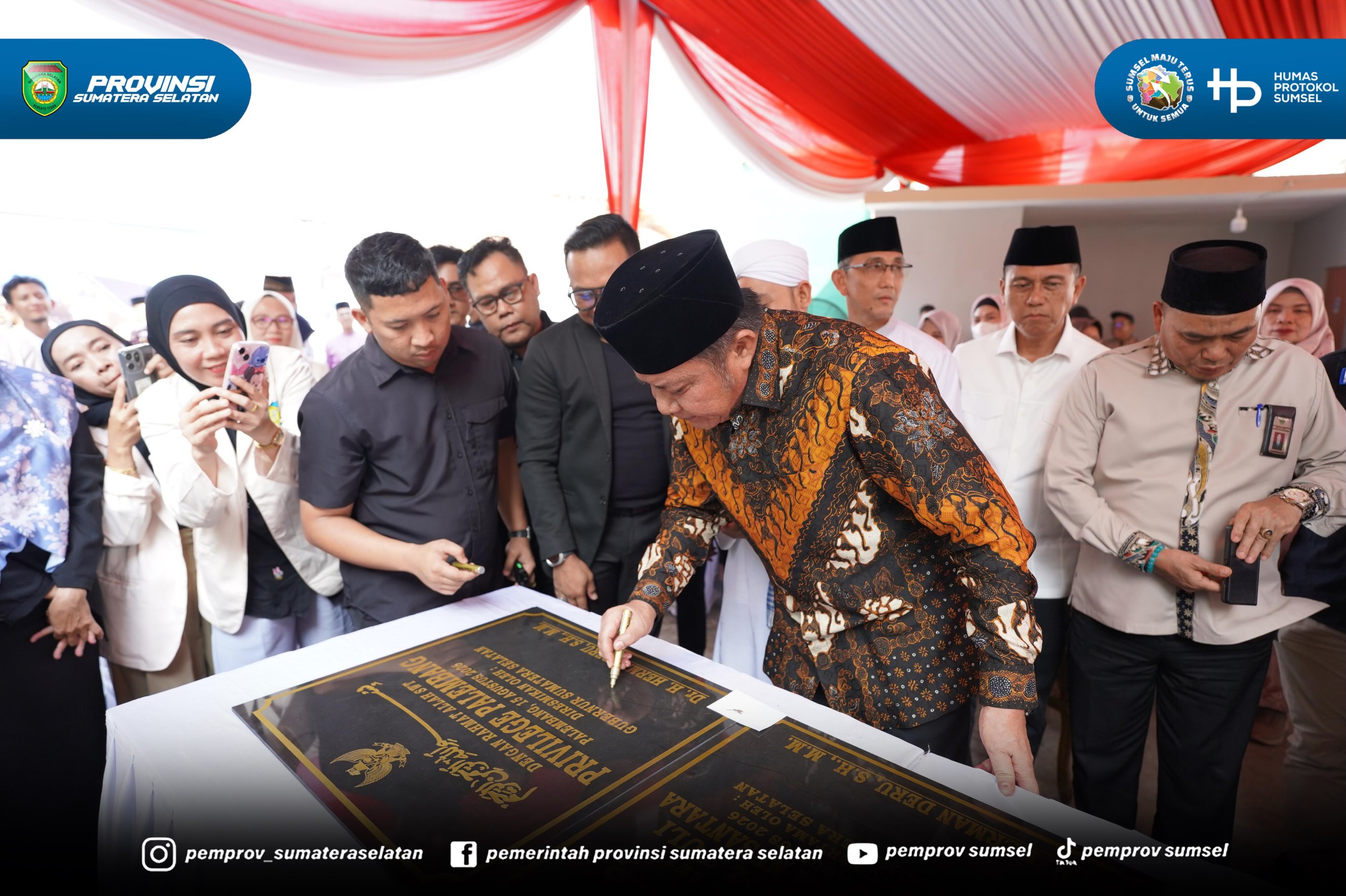 Palembang – Gubernur Sumatera Selatan H. Herman Deru mengapresiasi hadirnya Rumah Tahfidz Al-Qur’an khusus penyandang disabilitas tuli yang menjadi rumah tahfidz tuli pertama di Pulau Sumatera.