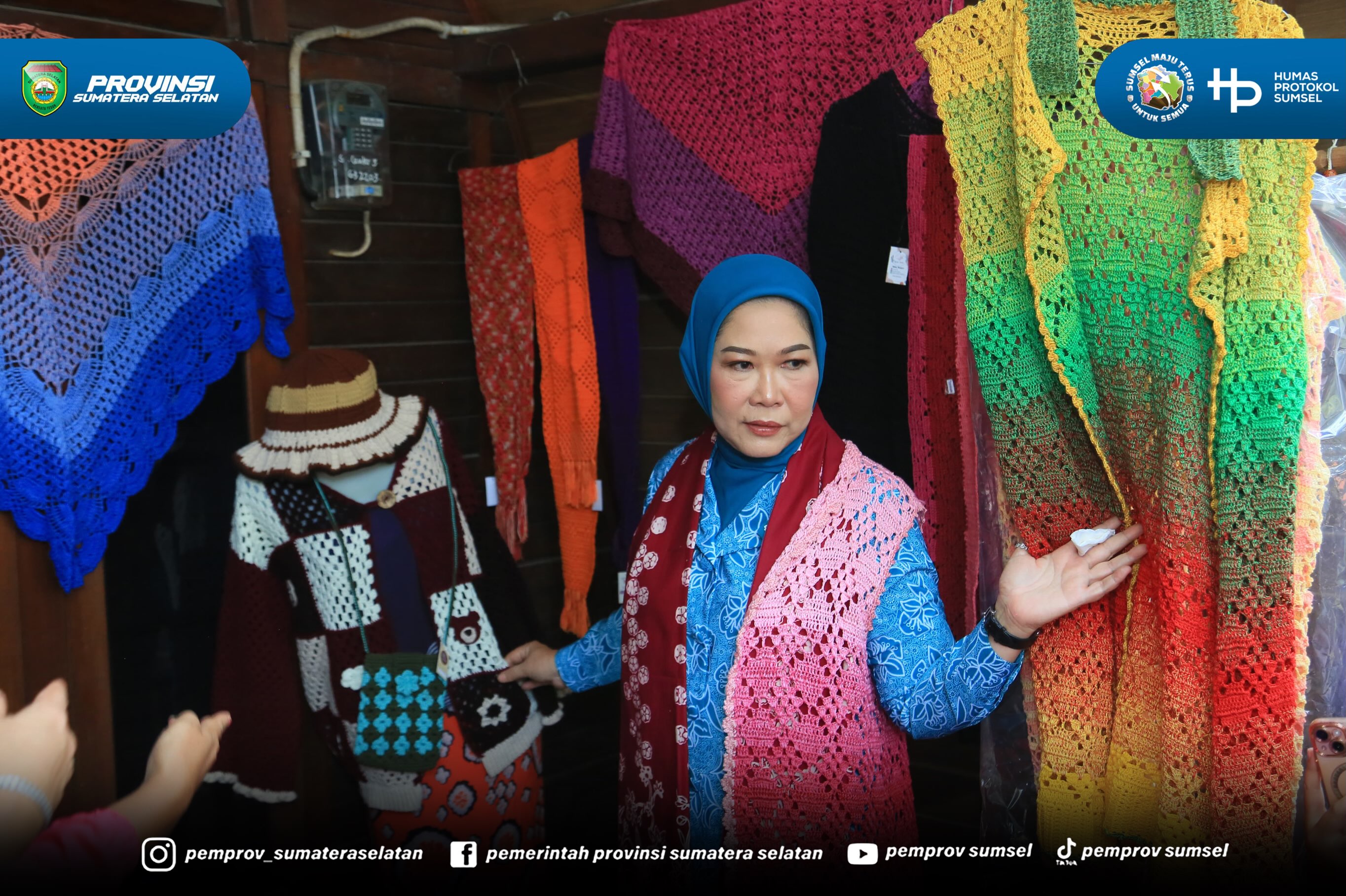 Muara Enim - Ketua Tim Penggerak PKK Prov. Sumsel Hj. Feby Herman Deru meninjau Sentra Industri Bukit Asam (SIBA) Centre Kabupaten Muara Enim. Jumat (21/08/2026).