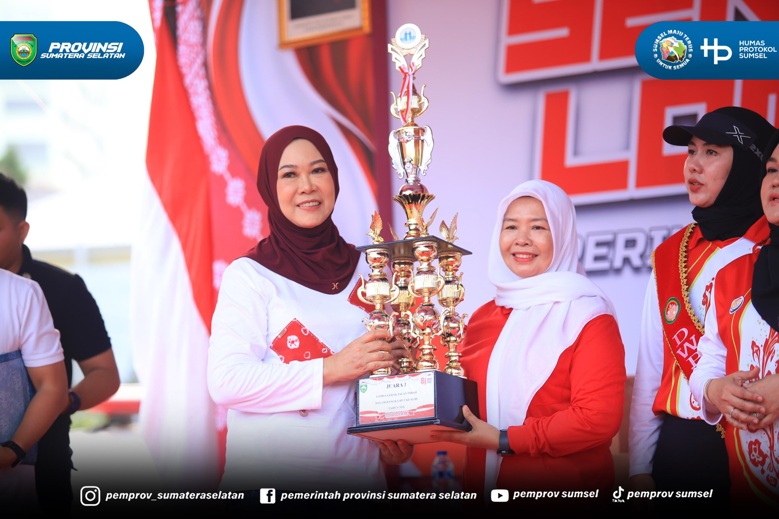 Palembang - Peringatan HUT ke-81 Kemerdekaan Republik Indonesia di lingkungan Pemerintah Provinsi Sumatera Selatan berlangsung meriah. Rangkaian kegiatan Jalan Santai, Senam Bersama, dan Lomba Gembira digelar di halaman Kantor Gubernur Sumsel dan...