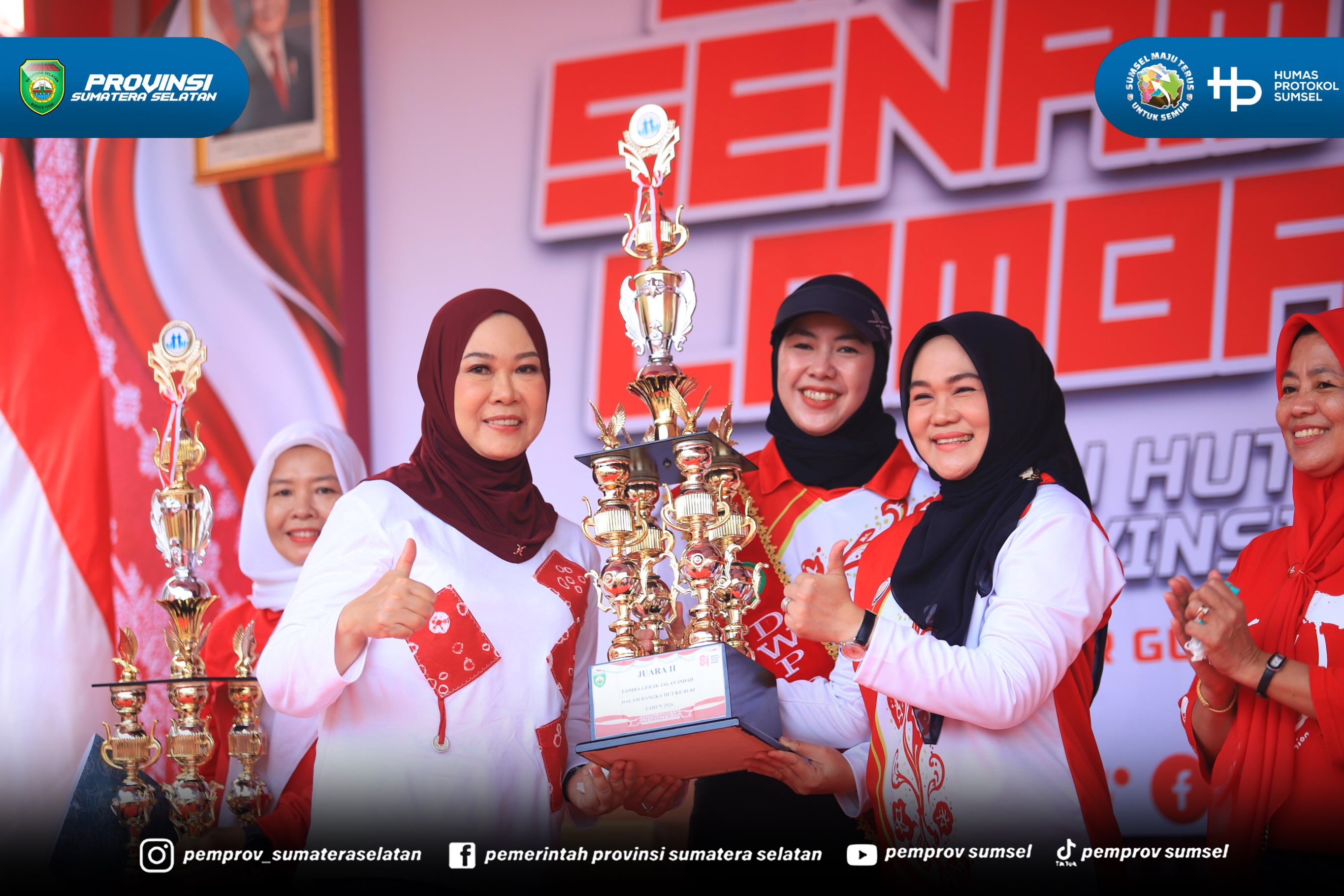 Palembang - Peringatan HUT ke-81 Kemerdekaan Republik Indonesia di lingkungan Pemerintah Provinsi Sumatera Selatan berlangsung meriah. Rangkaian kegiatan Jalan Santai, Senam Bersama, dan Lomba Gembira digelar di halaman Kantor Gubernur Sumsel dan...