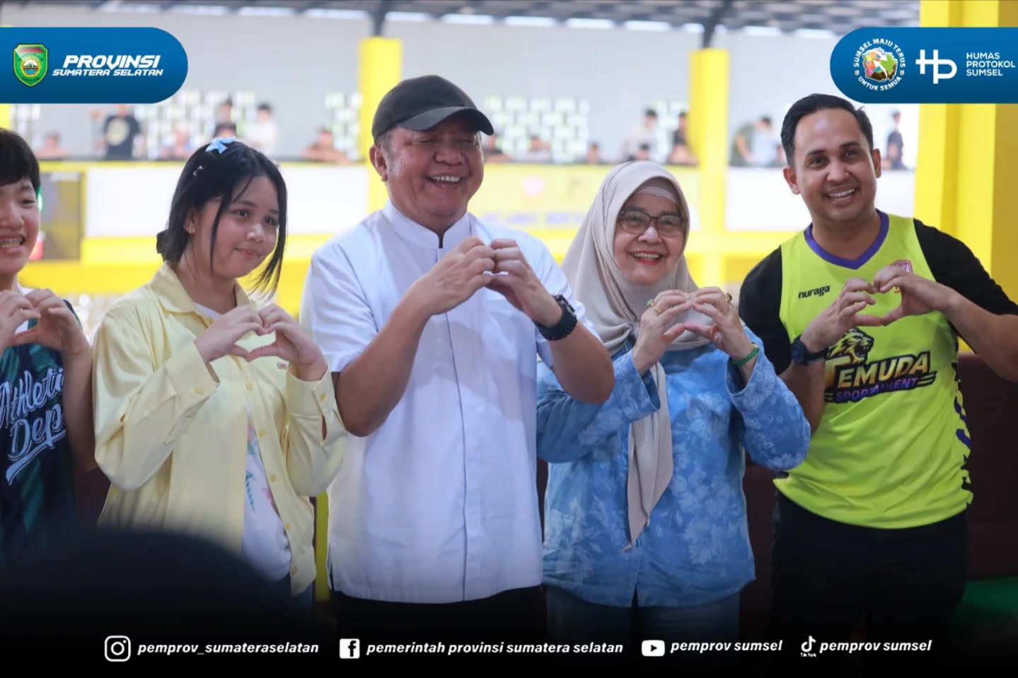 PALEMBANG — Gubernur Sumatera Selatan (Sumsel) Dr. H. Herman Deru secara resmi melakukan grand opening GOR Pemuda Sport & Entertainment sekaligus membuka pertandingan puncak Final Perbasi Cup I Kejuaraan Daerah (Kejurda) Kelompok Umur (KU) 14 dan...