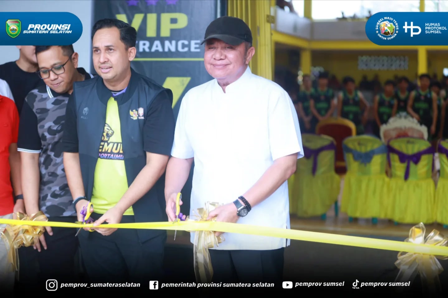 PALEMBANG — Gubernur Sumatera Selatan (Sumsel) Dr. H. Herman Deru secara resmi melakukan grand opening GOR Pemuda Sport & Entertainment sekaligus membuka pertandingan puncak Final Perbasi Cup I Kejuaraan Daerah (Kejurda) Kelompok Umur (KU) 14 dan...