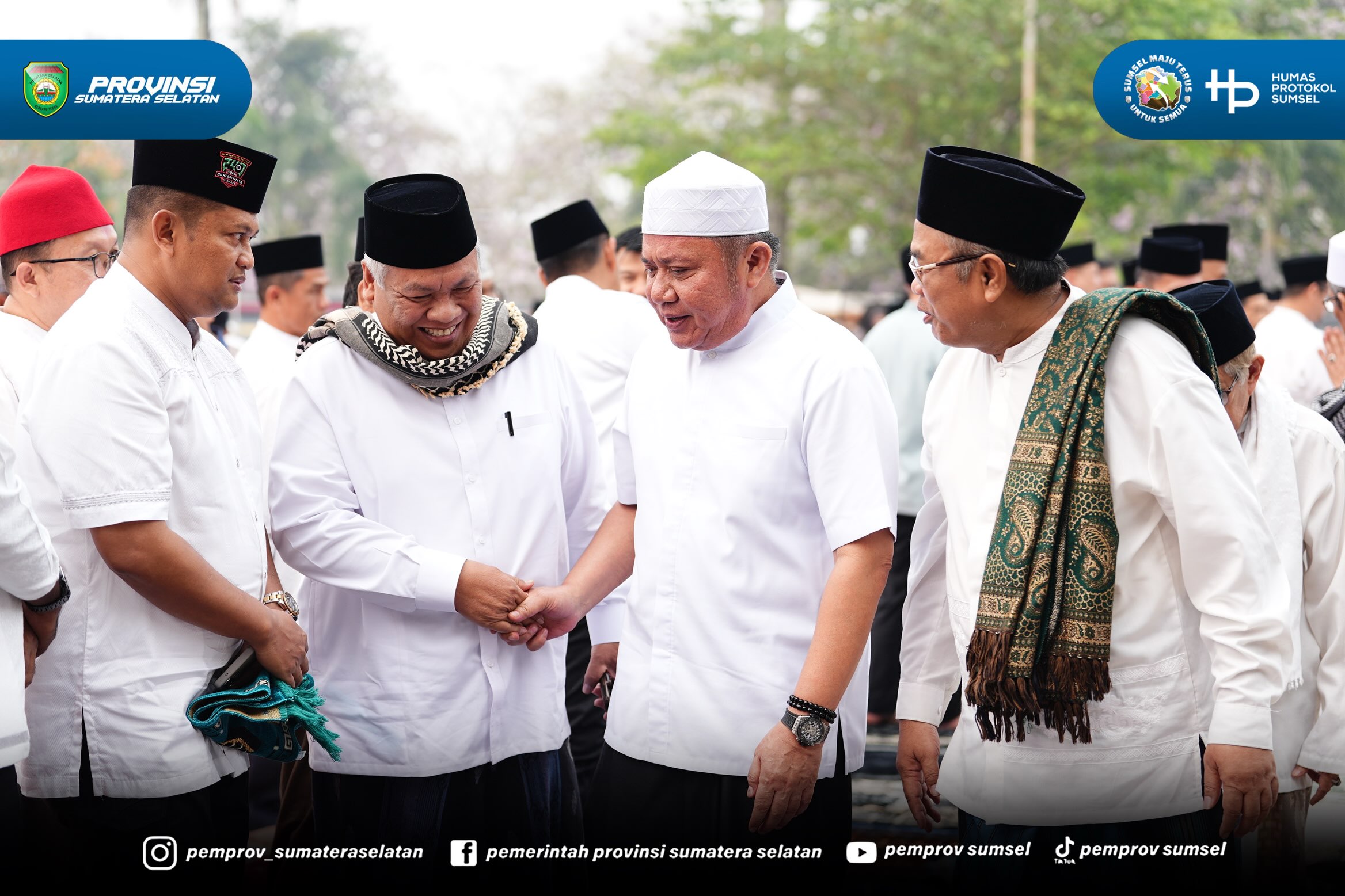 Palembang – Gubernur Sumatera Selatan (Sumsel) Dr. H. Herman Deru mengajak seluruh masyarakat untuk tetap bersyukur, memperkuat gotong royong, serta memperbanyak doa dalam menghadapi musim kemarau yang bersamaan dengan fenomena El Nino dan meningk...