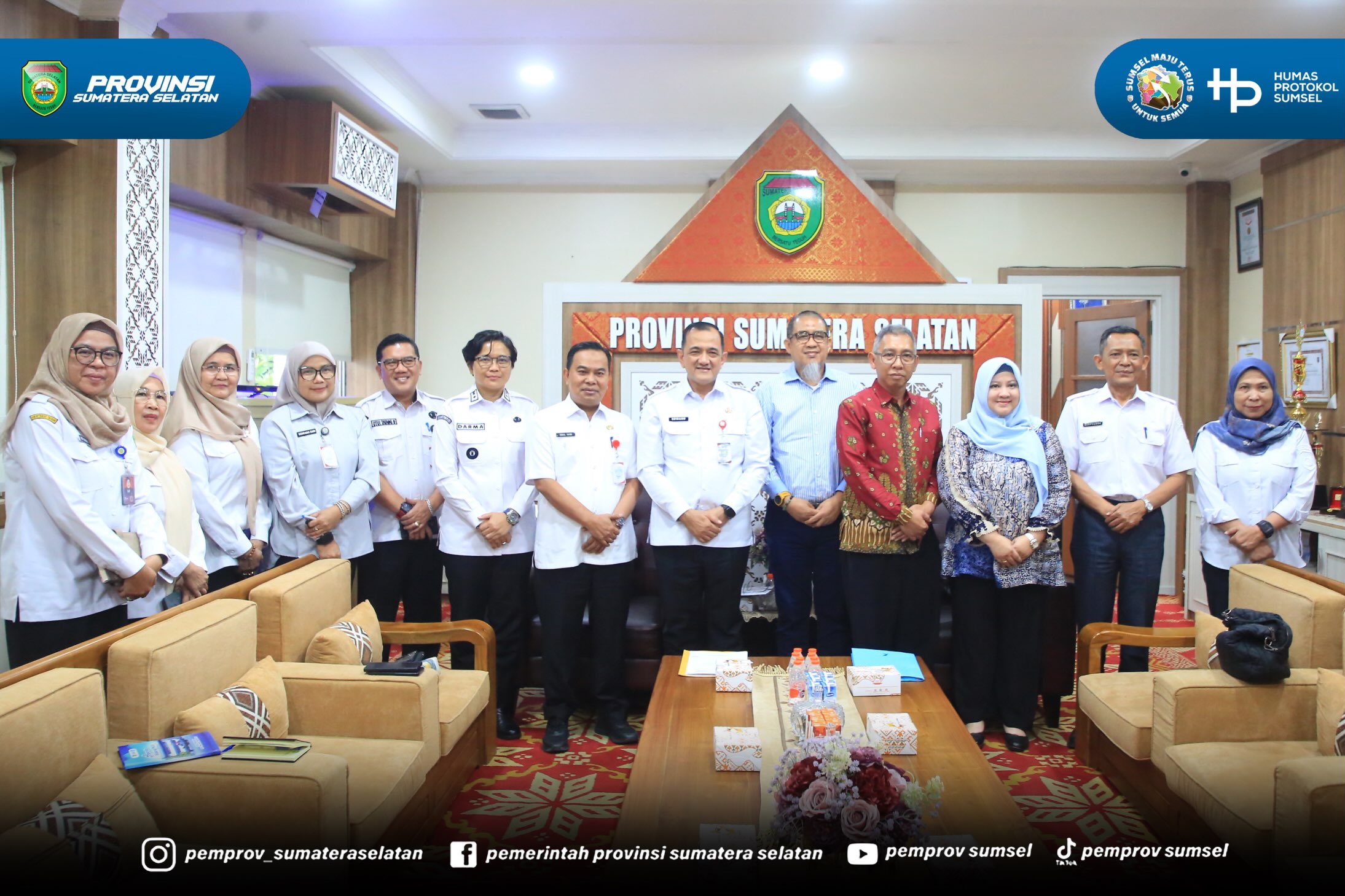 Sekretaris Daerah Pemerintah Provinsi Sumsel Dr. H. Edward Candra menerima DPP Ikatan Alumni SMA Negeri 2 Palembang di Ruang Kerjanya, Rabu (26/8/2026).