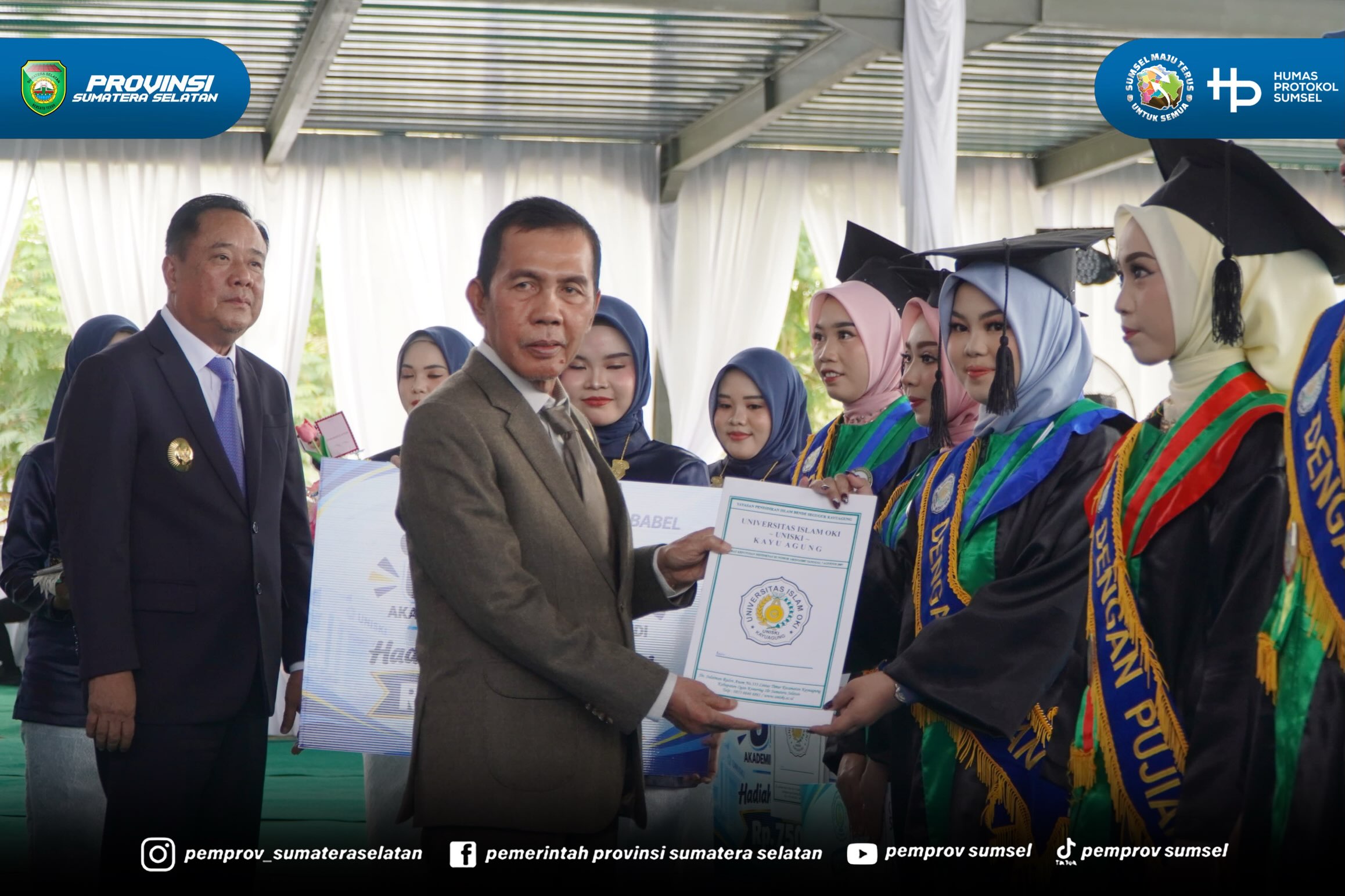 OKI - Wakil Gubernur Sumsel H. Cik Ujang menghadiri Wisuda ke-15 Universitas Islam Ogan Komering Ilir (UNISKI) Kayu Agung di Dinesti Land Kayu Agung Kabupaten OKI. Rabu (17/09/2026).