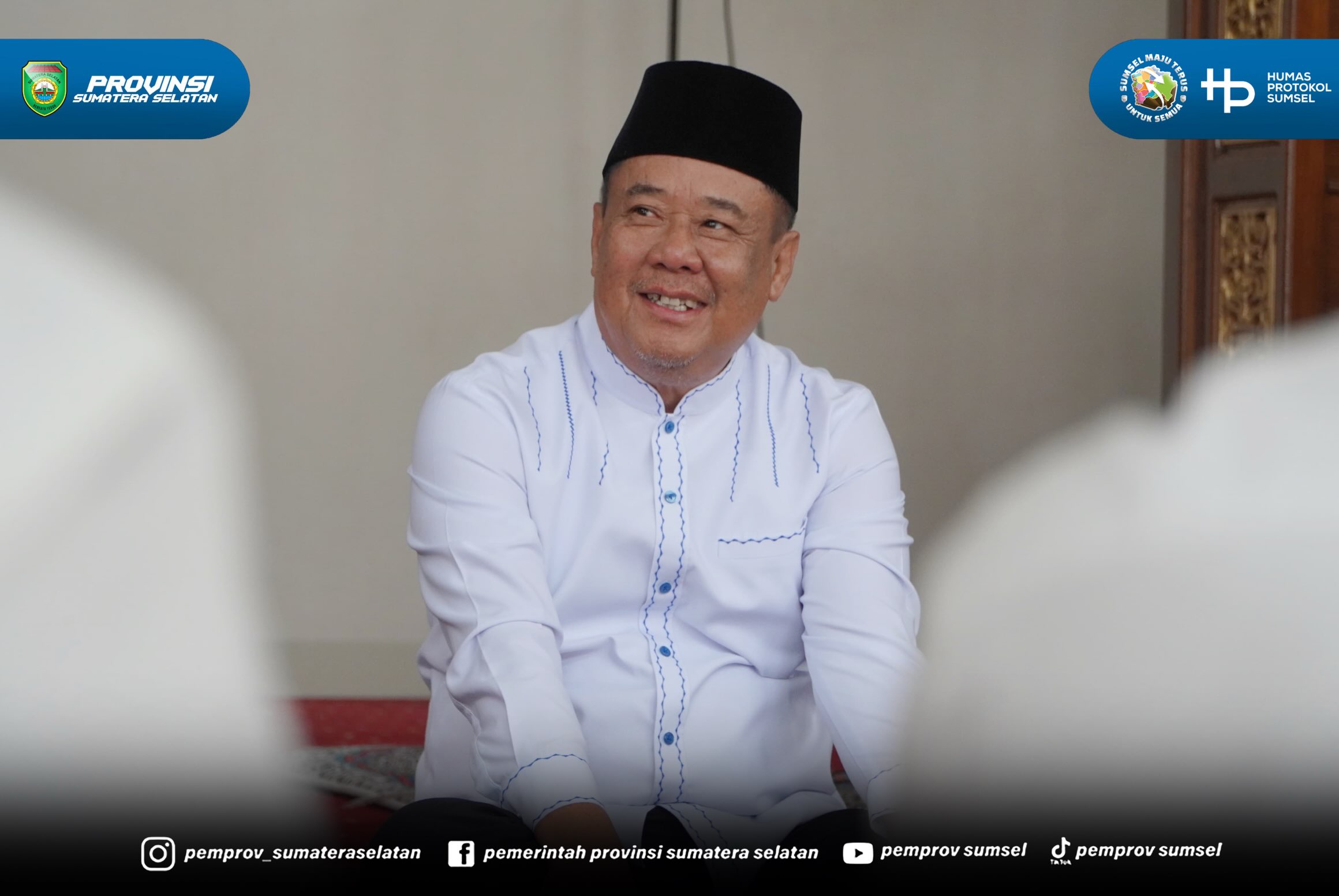 Palembang - Wakil Gubernur Sumsel H. Cik Ujang melaksanakan Safari Sholat Jumat di Masjid Fajrul Falah Kecamatan Ilir Barat I Palembang. Jumat (18/09/2026).