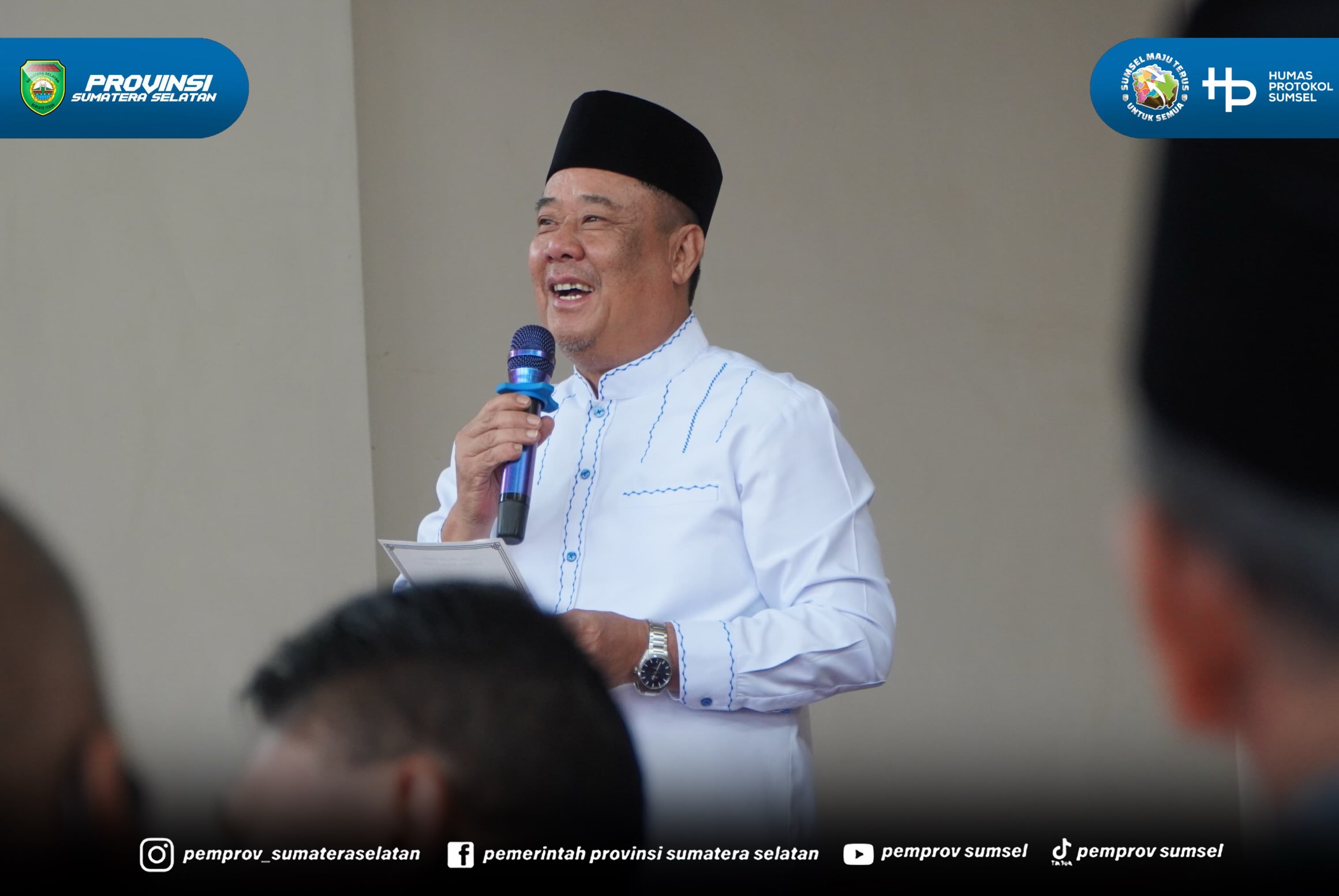 Palembang - Wakil Gubernur Sumsel H. Cik Ujang melaksanakan Safari Sholat Jumat di Masjid Fajrul Falah Kecamatan Ilir Barat I Palembang. Jumat (18/09/2026).