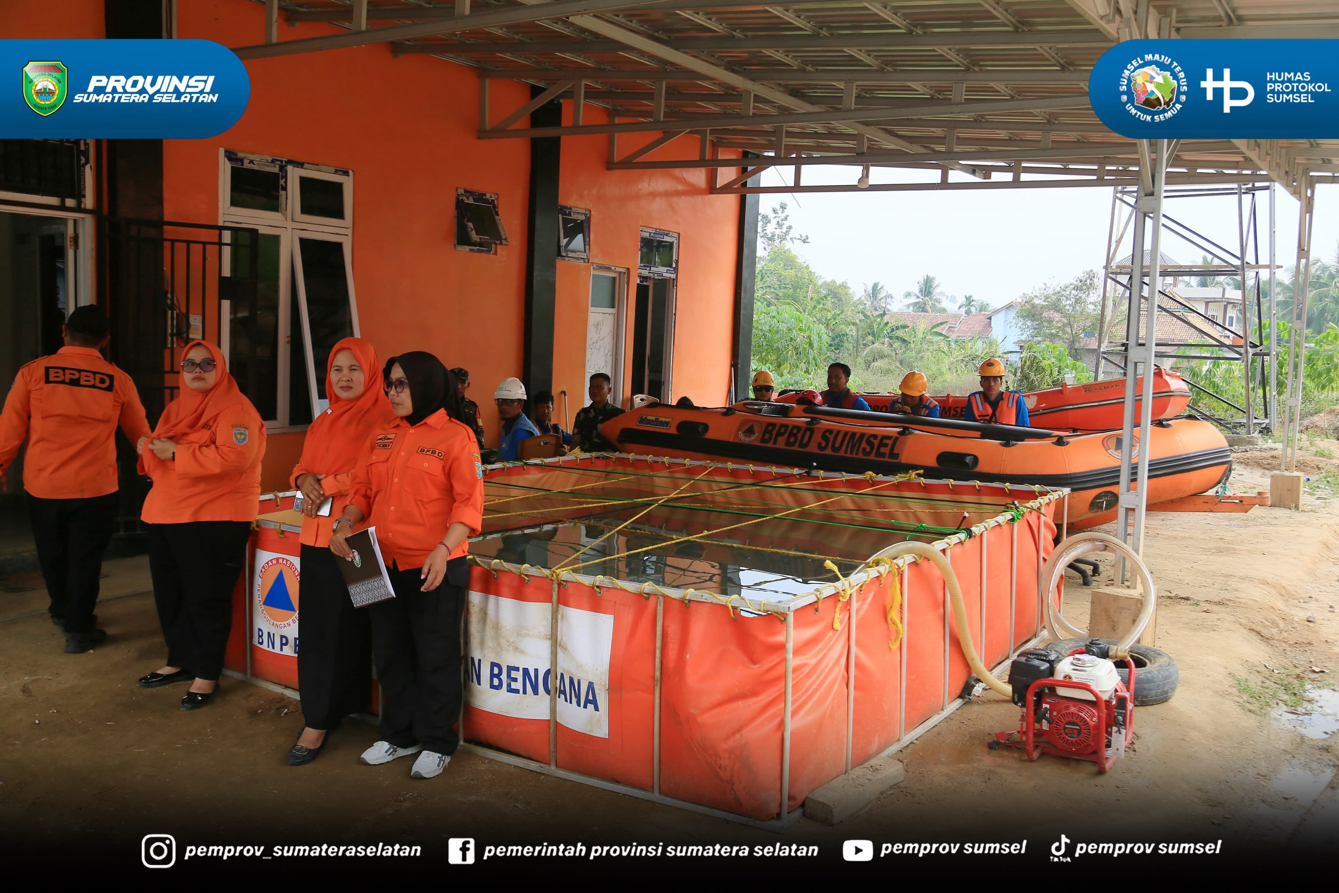 OKUS - Gubernur Sumatera Selatan (Sumsel), Herman Deru meninjau Posko Satgas Karhutla Kabupaten Ogan Komering Ulu Selatan (OKUS), Sabtu (19/09/2026).