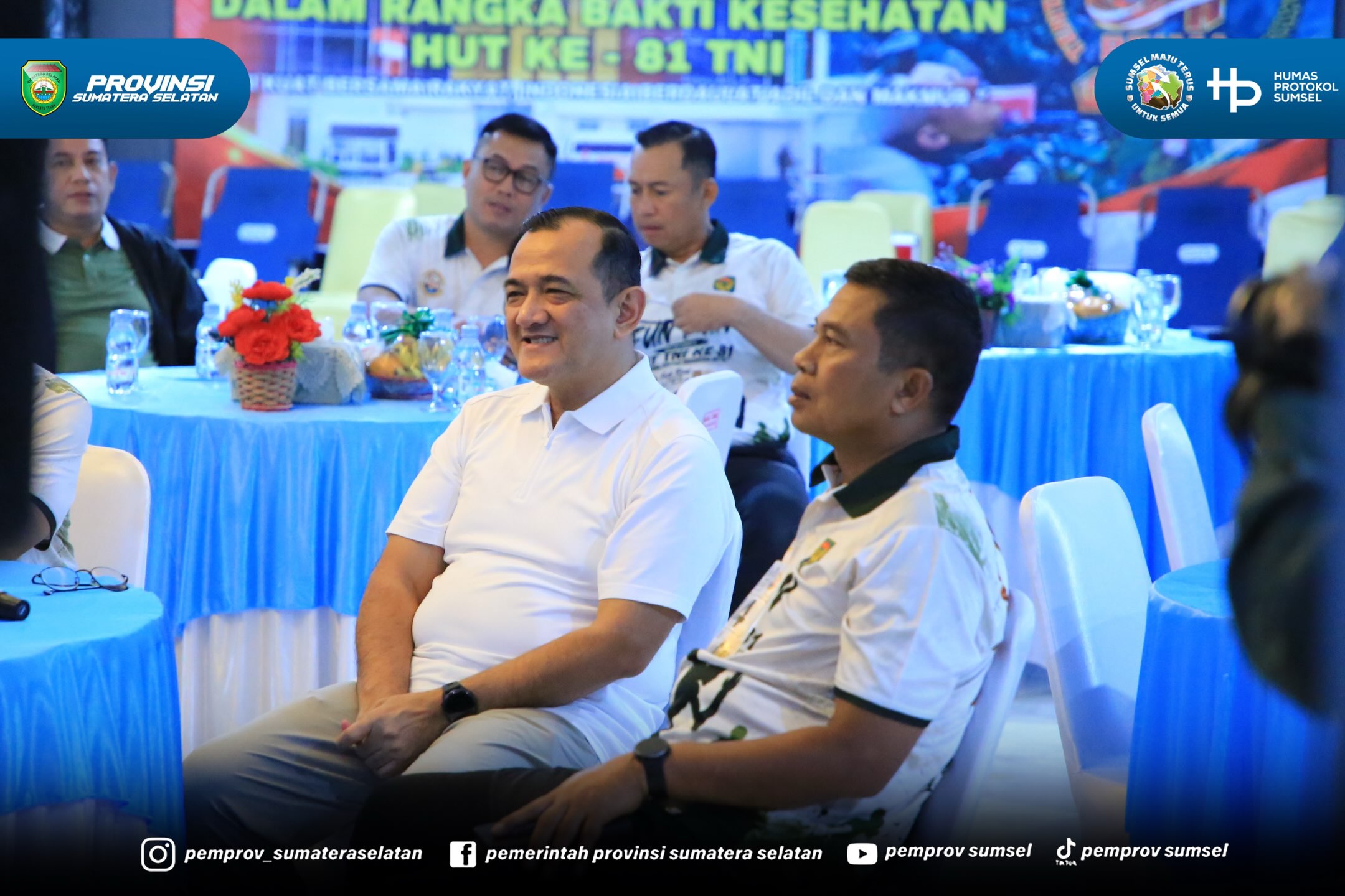 Sekretaris Daerah Pemerintah Provinsi Sumsel Dr H Edward Candra melepas Peserta Lomba Lari (Fun Run) 5 K di Jakabaring Sport City (JSC) Palembang, Minggu (20/9/2026).