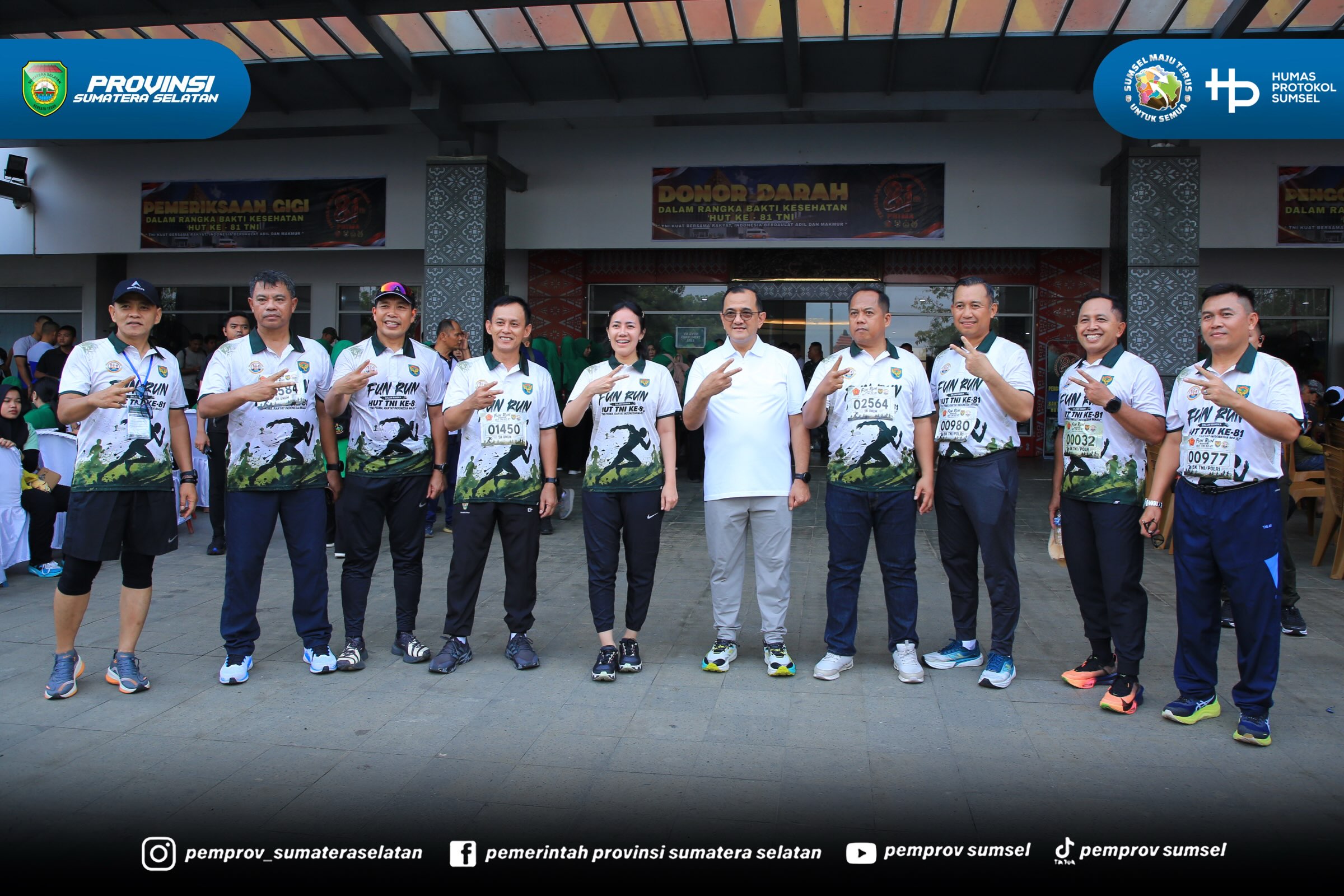 Sekretaris Daerah Pemerintah Provinsi Sumsel Dr H Edward Candra melepas Peserta Lomba Lari (Fun Run) 5 K di Jakabaring Sport City (JSC) Palembang, Minggu (20/9/2026).