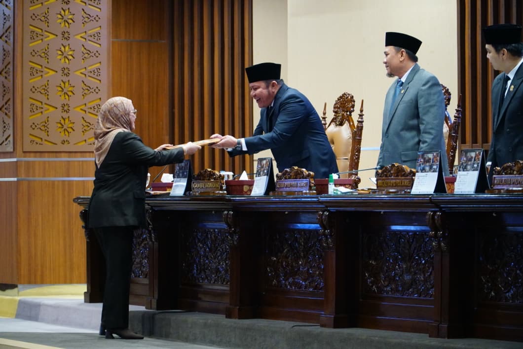Tekankan Pengelolaan Anggaran Akuntabel, Herman Deru Apresiasi Sinergi DPRD Sumsel - gambar 2
