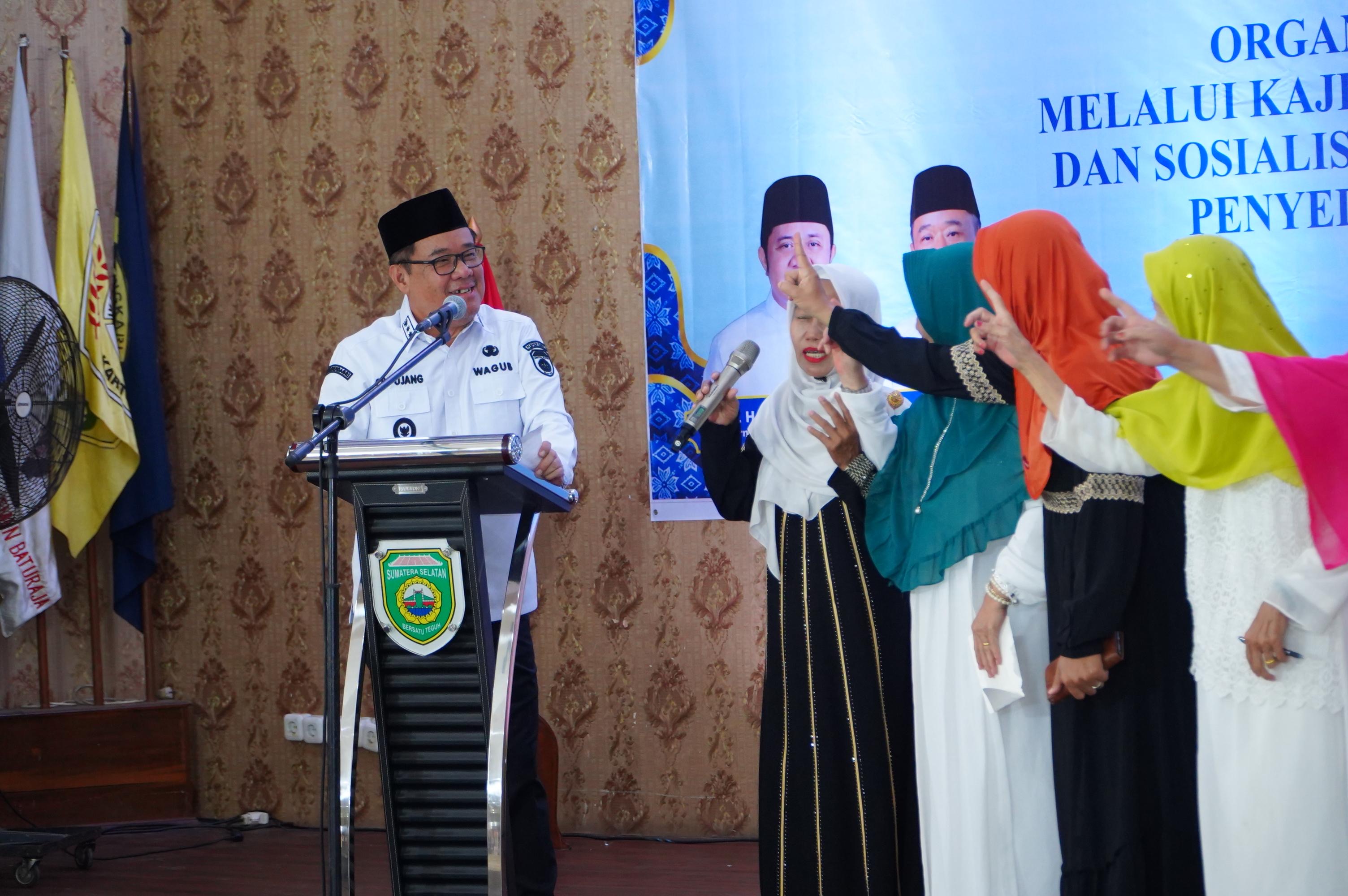 Buka Kajian Tafsir Al-Qur'an BKOW, Cik Ujang Tekankan Peran Strategis Perempuan Bangun Keluarga dan Dukung GSMP - gambar 8