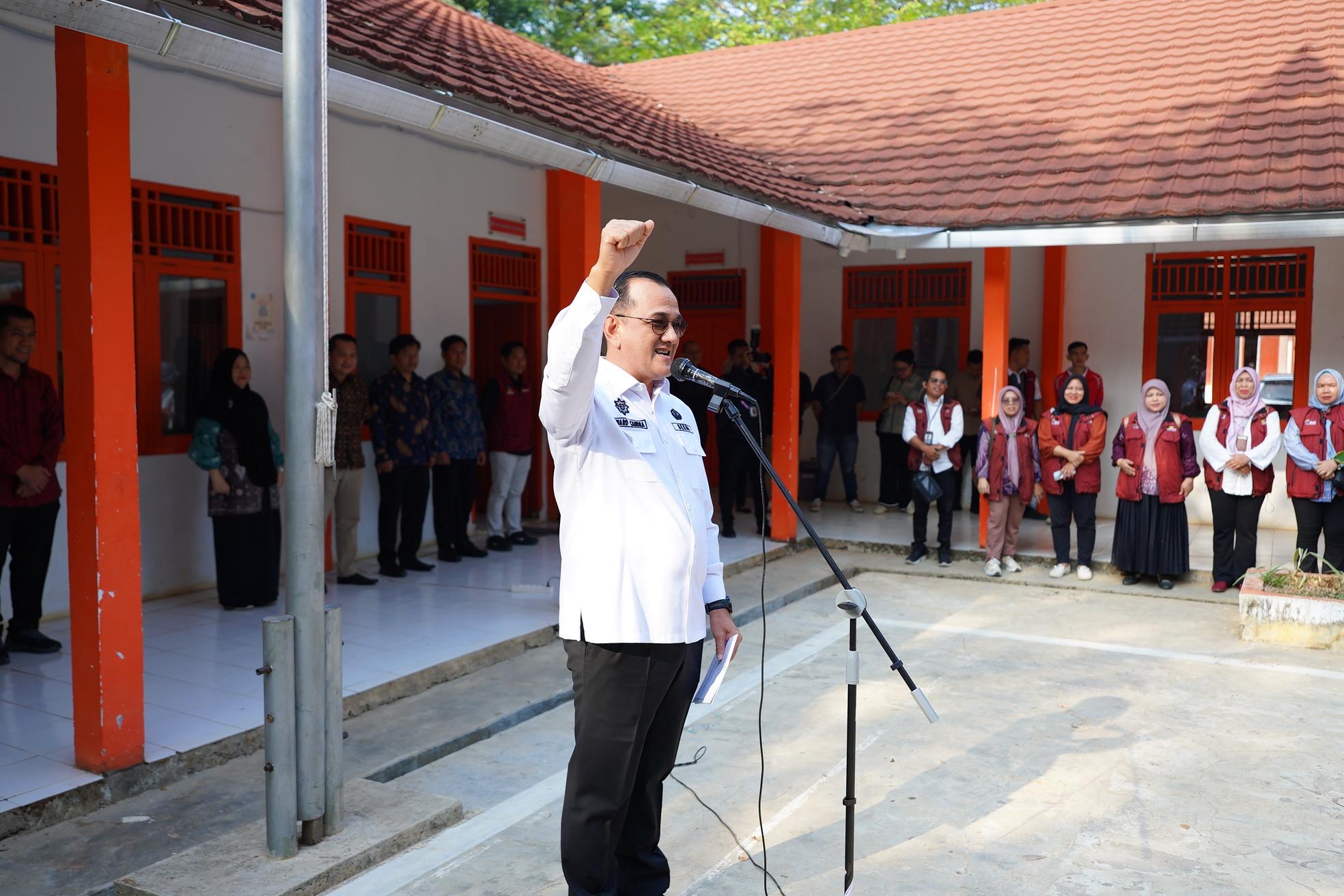 Sekda Sumsel Lepas Siswa SRT 31 Palembang Menuju Sekolah Rakyat Permanen OKI